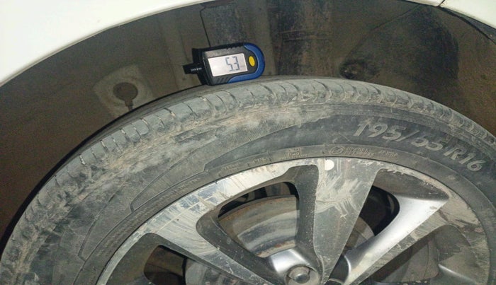 2016 Hyundai Elite i20 SPORTZ 1.2, Petrol, Manual, 1,25,689 km, tyre