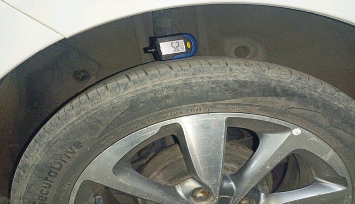 2016 Hyundai Elite i20 SPORTZ 1.2, Petrol, Manual, 1,25,689 km, tyre