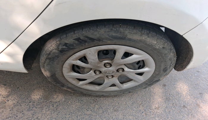 2017 Hyundai Grand i10 MAGNA 1.2 KAPPA VTVT, Petrol, Manual, 45,896 km, tyre