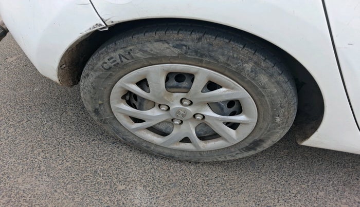 2017 Hyundai Grand i10 MAGNA 1.2 KAPPA VTVT, Petrol, Manual, 45,896 km, tyre