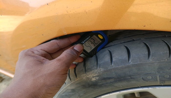 2015 Ford Figo Aspire TITANIUM 1.2 PETROL, Petrol, Manual, 48,623 km, tyre