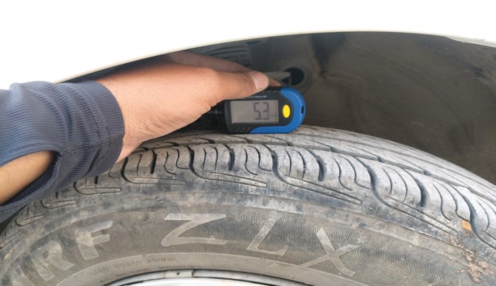 2020 Maruti Swift VXI, Petrol, Manual, 84,246 km, tyre