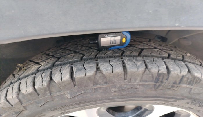 2021 Renault Duster RXZ 1.3 TURBO PETROL CVT, Petrol, Automatic, 47,507 km, tyre