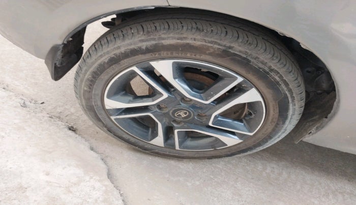 2019 Tata TIGOR XZ PLUS PETROL, Petrol, Manual, 68,636 km, tyre
