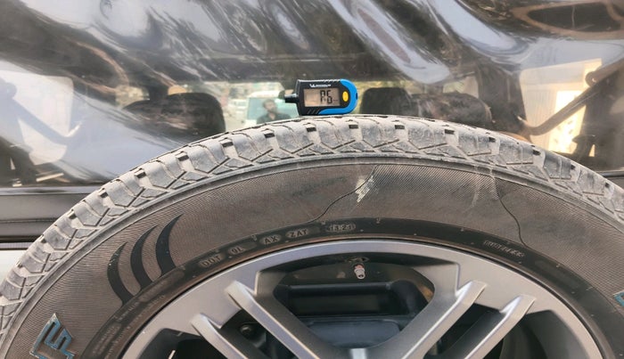 2021 Mahindra Thar LX D 4WD MT CONVERTIBLE, Diesel, Manual, 64,840 km, tyre