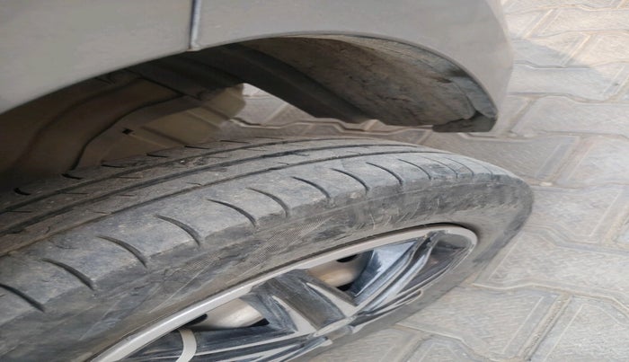 2018 Maruti Wagon R 1.0 LXI CNG, Petrol, Manual, 74,986 km, tyre