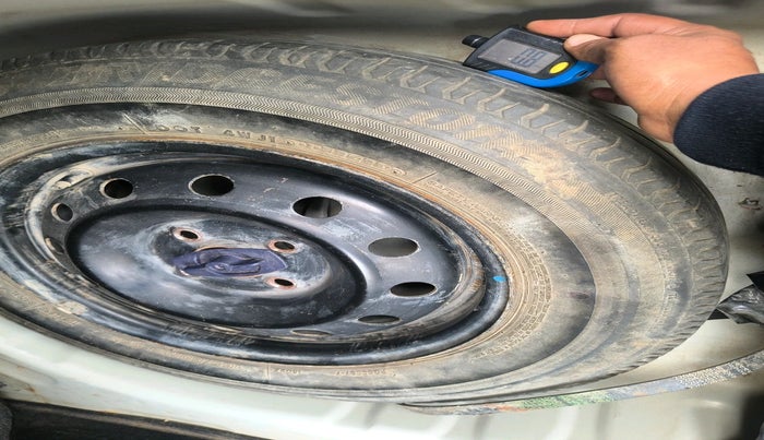 2019 Maruti Dzire VXI, Petrol, Manual, 87,259 km, tyre