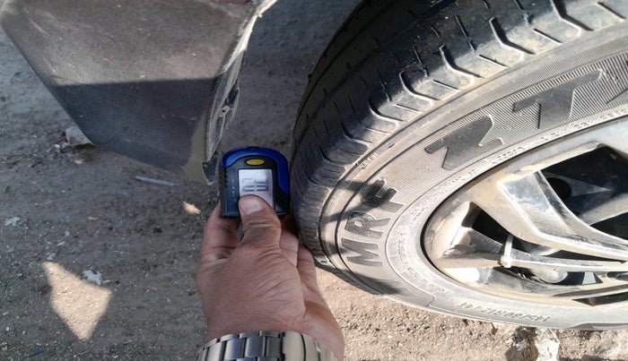 2015 Maruti Alto 800 LXI, Petrol, Manual, 91,054 km, tyre