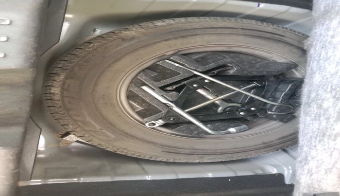 2021 Tata ALTROZ XE PETROL, Petrol, Manual, 46,522 km, tyre