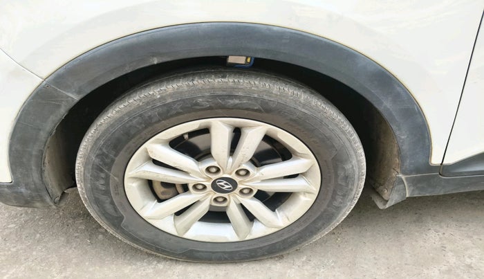 2015 Hyundai Creta SX 1.6 DIESEL, Diesel, Manual, 93,947 km, tyre