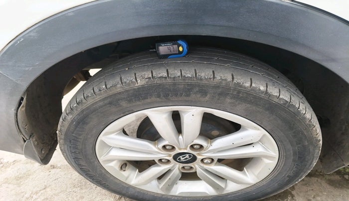 2015 Hyundai Creta SX 1.6 DIESEL, Diesel, Manual, 93,947 km, tyre