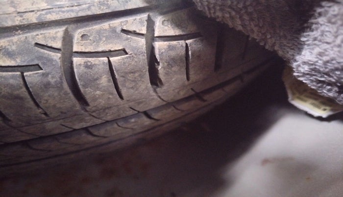 2017 Hyundai Elite i20 ASTA 1.2 DUAL TONE, Petrol, Manual, 58,406 km, tyre