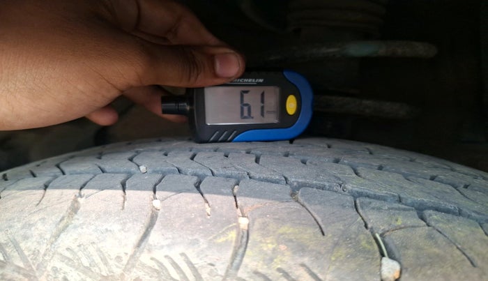 2024 Maruti Grand Vitara DELTA SMART HYBRID, Petrol, Manual, 14,874 km, tyre