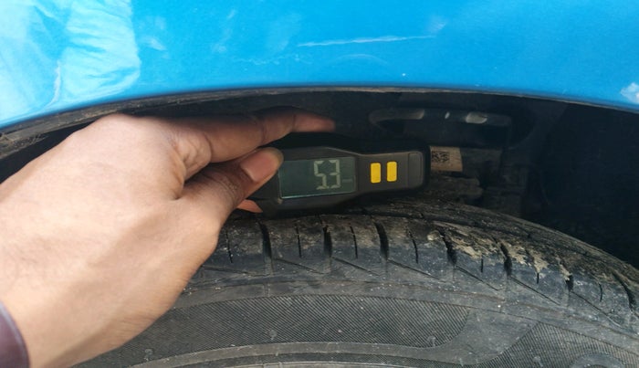 2020 Maruti Alto VXI, Petrol, Manual, 2,669 km, tyre