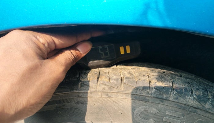 2020 Maruti Alto VXI, Petrol, Manual, 2,669 km, tyre