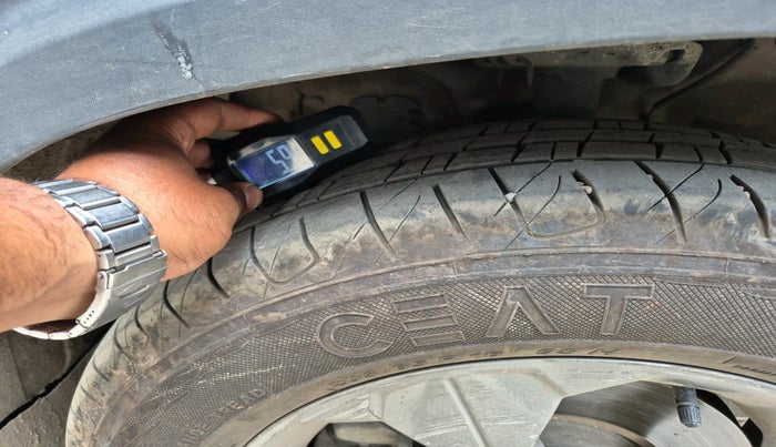 2021 KIA SELTOS HTK PLUS 1.5, Petrol, Manual, 64,116 km, tyre