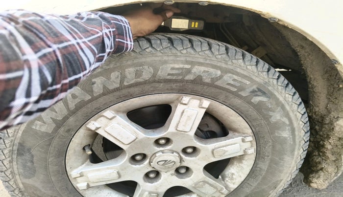 2011 Mahindra Xylo E8 ABS BS-III, Diesel, Manual, 1,31,430 km, tyre