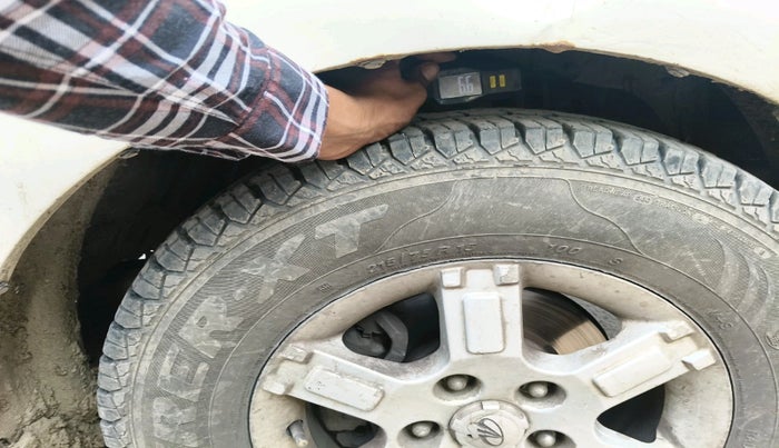 2011 Mahindra Xylo E8 ABS BS-III, Diesel, Manual, 1,31,430 km, tyre