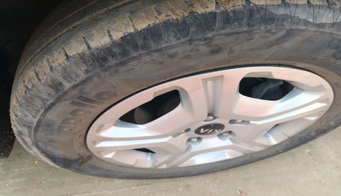 2020 KIA SONET HTX 1.5, Diesel, Manual, 30,540 km, tyre