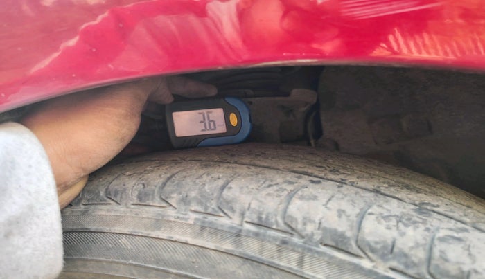 2017 Ford Figo Aspire TITANIUM 1.2 PETROL, Petrol, Manual, 68,992 km, tyre