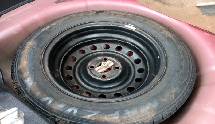 2017 Hyundai Elite i20 ASTA 1.2, Petrol, Manual, 77,746 km, tyre