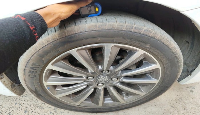 2022 Maruti Ciaz ALPHA  AT 1.5 SHVS PETROL, Petrol, Automatic, 93,806 km, tyre