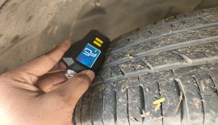 2021 Tata Safari XT PLUS, Diesel, Manual, 93,019 km, tyre