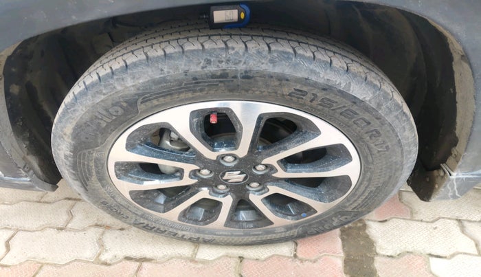 2023 Maruti Grand Vitara ZETA SMART HYBRID AT, Petrol, Automatic, 26,441 km, tyre