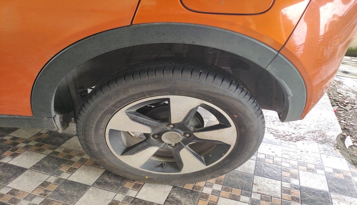 2018 Tata NEXON XZ PLUS PETROL, Petrol, Manual, 97,460 km, tyre