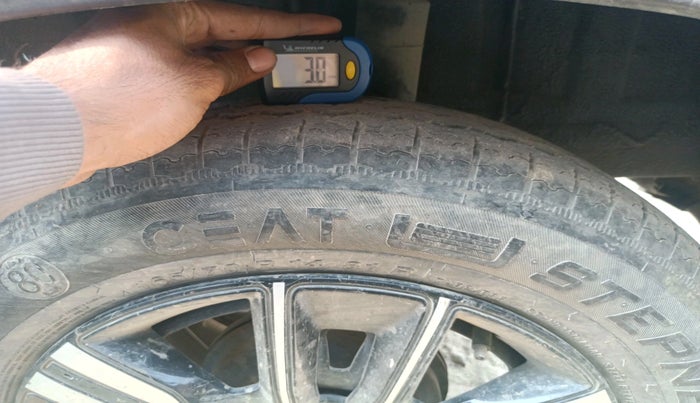 2022 Renault Kwid RXT 1.0, Petrol, Manual, 59,031 km, tyre