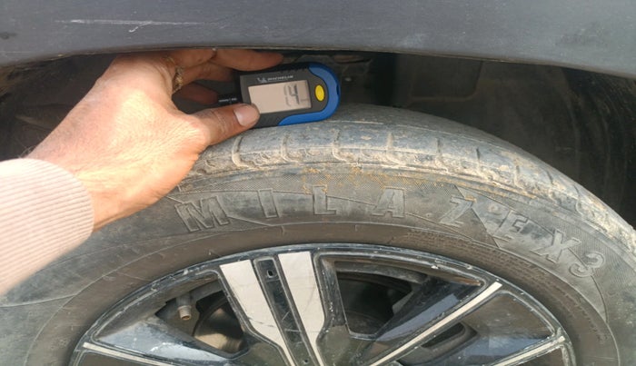 2022 Renault Kwid RXT 1.0, Petrol, Manual, 59,031 km, tyre