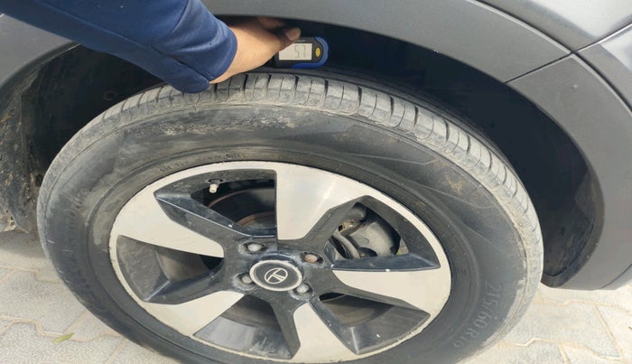 2018 Tata NEXON XZA PLUS PETROL, Petrol, Automatic, 1,04,007 km, tyre