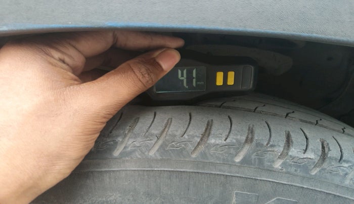 2020 KIA SONET HTX 1.0 IMT, Petrol, Manual, 55,270 km, tyre