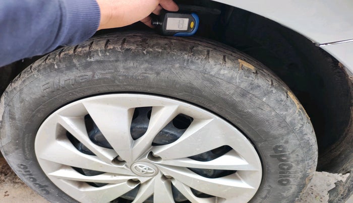 2022 Toyota Glanza E, Petrol, Manual, 72,639 km, tyre