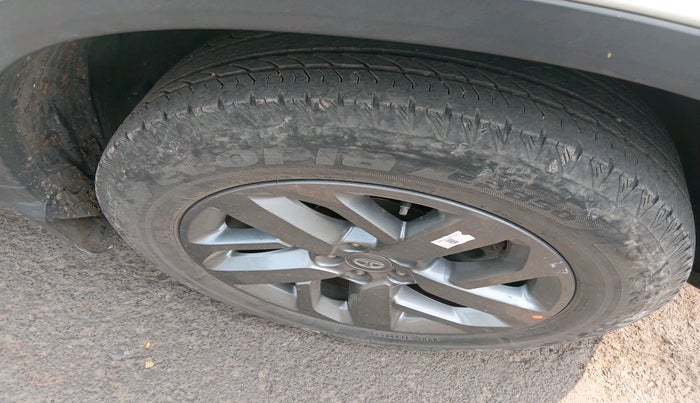 2021 Tata Safari XT PLUS, Diesel, Manual, 60,633 km, tyre