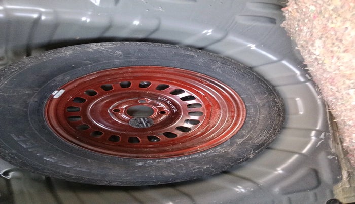 2024 Renault Kiger RXT (O) MT, Petrol, Manual, 14,777 km, tyre