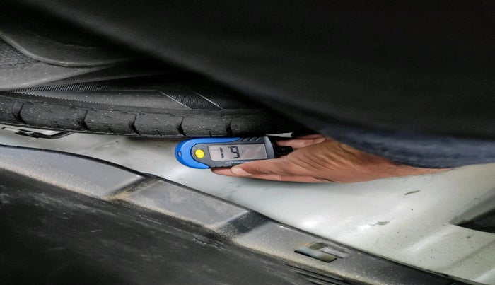 2021 Hyundai VENUE SX 1.5 CRDI, Diesel, Manual, 39,512 km, tyre