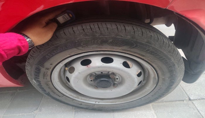 2021 Tata Tiago XE PETROL, Petrol, Manual, 37,292 km, tyre