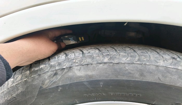 2015 Audi Q7 45 TDI TECHNOLOGY PLUS SUNROOF, Diesel, Automatic, 1,19,226 km, tyre