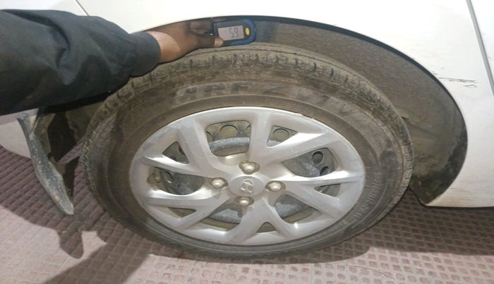 2017 Hyundai Grand i10 SPORTZ 1.2 KAPPA VTVT, Petrol, Manual, 52,035 km, tyre