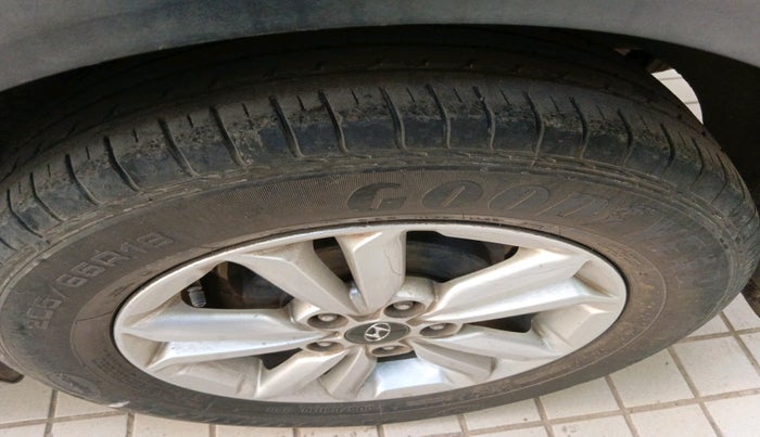 2016 Hyundai Creta SX PLUS AT 1.6 DIESEL, Diesel, Automatic, 68,255 km, tyre