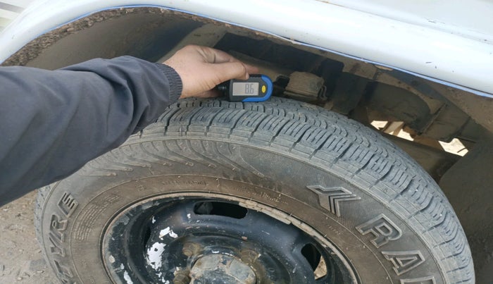 2015 Mahindra Bolero ZLX BS IV, Diesel, Manual, 75,748 km, tyre