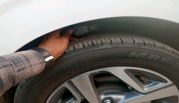 2024 Hyundai AURA SX 1.2 CNG, CNG, Manual, 5,000 km, tyre