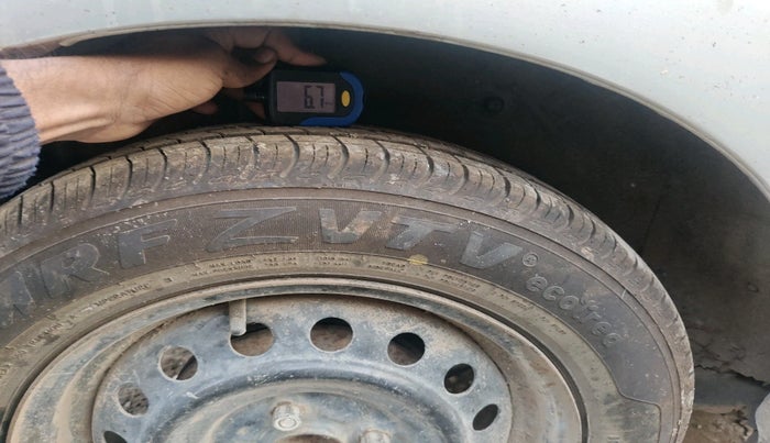 2016 Maruti Celerio VXI AMT, Petrol, Automatic, 52,531 km, tyre