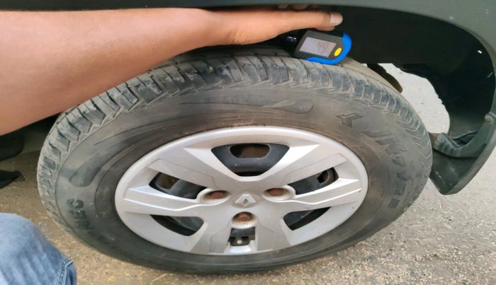 2019 Renault Kwid RXL, Petrol, Manual, 9,841 km, tyre