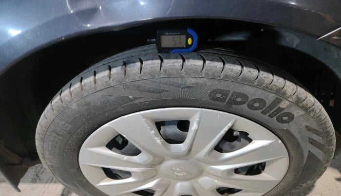 2012 Ford Figo ZXI 1.4 DIESEL, Diesel, Manual, 1,47,515 km, tyre