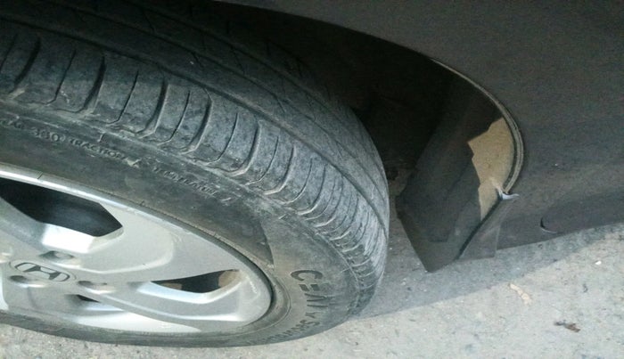 2015 Honda City 1.5L I-VTEC V MT, Petrol, Manual, 76,413 km, tyre