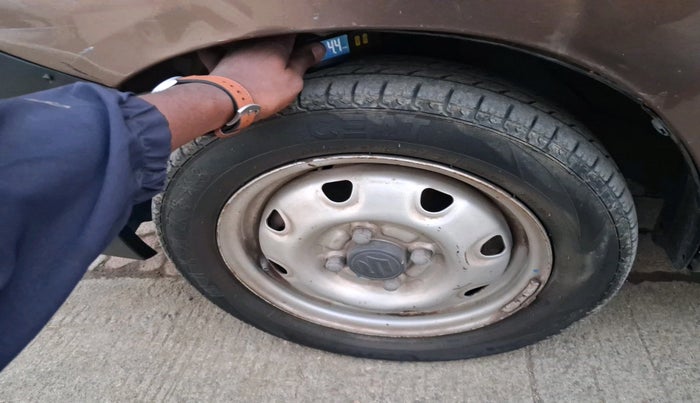 2011 Maruti Zen Estilo LXI, Petrol, Manual, 84,723 km, tyre