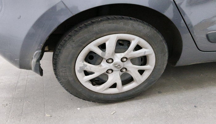 2017 Hyundai Grand i10 SPORTZ (O) 1.2 U2 CRDI, Diesel, Manual, 83,450 km, tyre