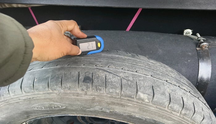 2015 Hyundai Elite i20 MAGNA 1.2, Petrol, Manual, 82,780 km, tyre